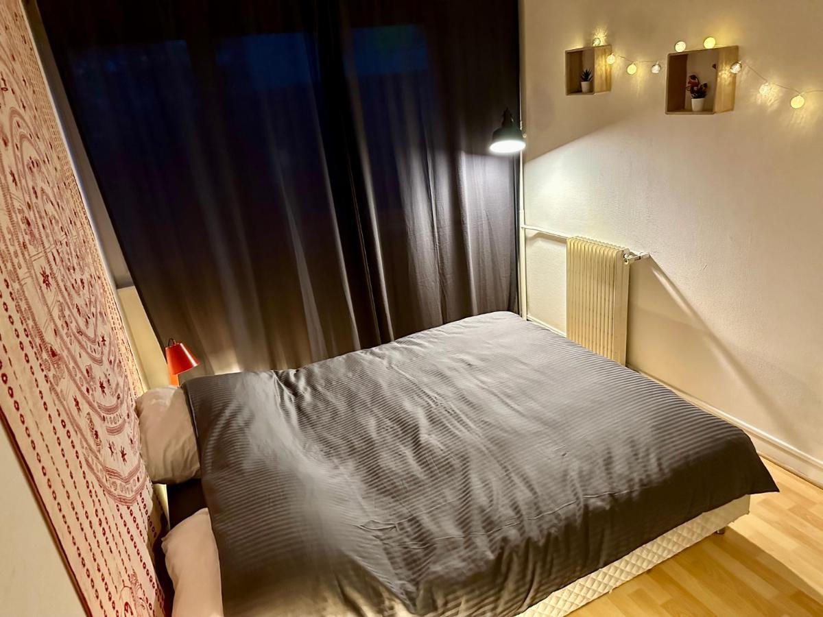 La C@Sa: Appartement Lumineux De 4Pieces / 3Ch/ Balcon/ Parking Bagnolet Exterior photo